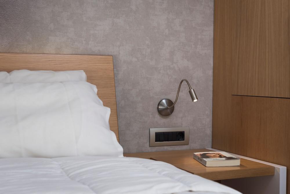 Ikaros Hotel Chania  Ngoại thất bức ảnh